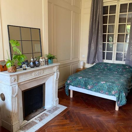 Romeo Appartement Les Andelys Buitenkant foto
